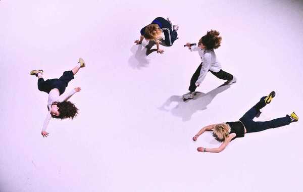 Foto número 3 de la galeria de "La Mutant presenta una programació on el risc i l'experimentació dominen la creació local"