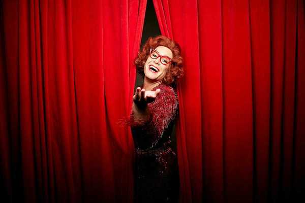 Foto número 2 de la galería de "'Tootsie', la comedia musical más divertida"