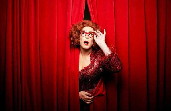 Foto número 3 de la galería de "'Tootsie', la comedia musical más divertida"