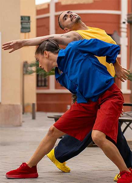 Foto número 2 de la galería de "Piezas breves de danza, circo, artes de calle y formatos teatrales en la Mostra de Teatre d'Alcoi"