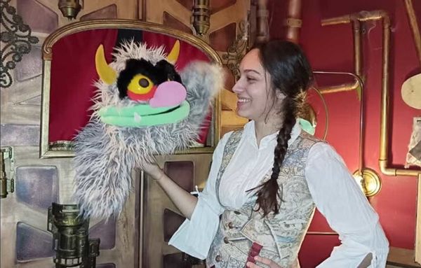 Pasaje de marionetas del profesor Calibracético